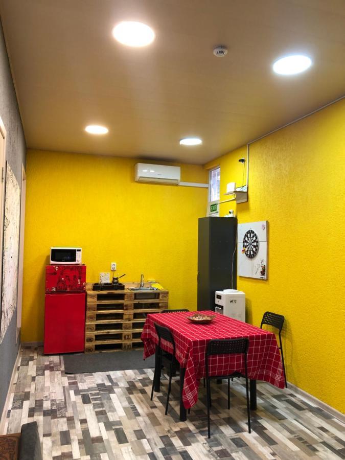 Suncity Hostel Batumi Exterior photo