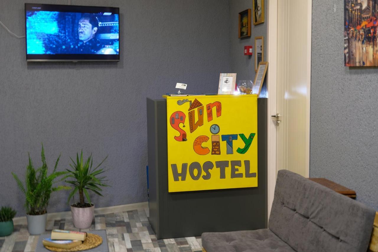 Suncity Hostel Batumi Exterior photo